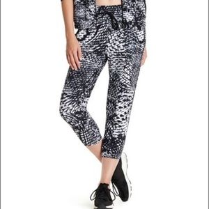 Z By Zella Summit Slim Cropped Pant
